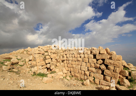 Ruins of the Hasmonean fortress Alexandrion (Alexandrium) on the Horn of Sartaba overlooking the Jordan Valley Stock Photo