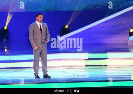 COSTA DO SAUIPE, Brazil. 6th Dec, 2013. Famous Brazilian football player Ronaldo attends the FIFA final draw at Sauipe Park in Costa do Sauipe, Bahia, Brazil, 6 Dec, 2013. The final draw of 2014 FIFA World Cup was held here Friday. Credit:  Xinhua/Alamy Live News Stock Photo