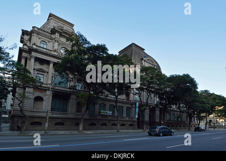 Museum of Fine Arts ( Museu Nacional de Belas Artes) on Avenida Rio Branco, Centro, Rio de Janeiro, Brazil Stock Photo