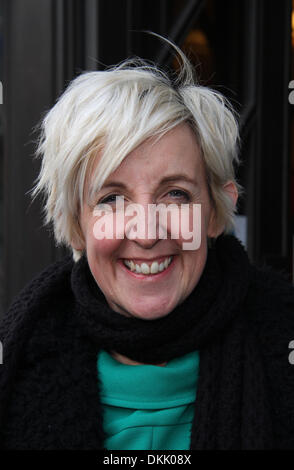 London, UK, 6th December 2013. Julie Hesmondhalgh seen at BBC Broadcasting House, Portland Place, London © Simon Matthews/Alamy Stock Photo