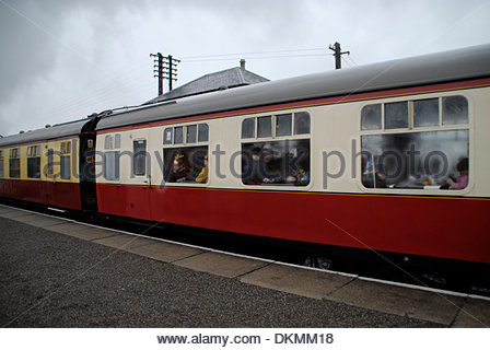 santa special steam bo ness lothian scotland europe train west alamy carriages packed december