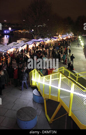 London, England, UK. 06 December 2013. The Winter Festival on the South Bank includes a German style Christmas market with traditional gifts, food and drink. Open daily until 24th December. Credit:  Julia Gavin/Alamy Live News Stock Photo