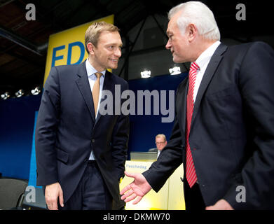 Berlin, Germany. 07th Dec, 2013. Newly elected FDP Chairman Christian Lindner (L) walks with his deputy Wolfgang Kubicki at the special FDP federal party conference in the German Federal Elections in Berlin, Germany, 07 December 2013. The FDP is to elect a new leader. Photo: KAY NIETFELD/dpa/Alamy Live News Stock Photo