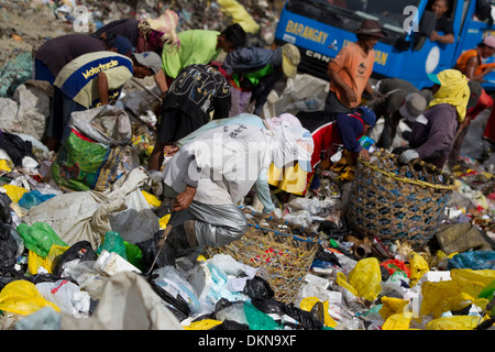 Inayawan Landfill waste site,Cebu City,Philippines Stock Photo