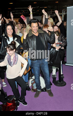 Birmingham, UK. 7th Dec, 2013. Peter  Andre Clothes Show Live at the NEC in Birmingham. 7th December 2013  Photo by Brian Jordan/Alamy Live News Stock Photo