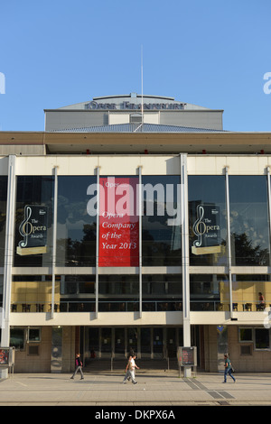 Oper, Willy-Brandt-Platz, Frankfurt am Main, Hessen, Deutschland Stock Photo