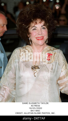 May 18, 2000 - DAME ELIZABETH TAYLOR.ACTRESS.18/05/2000.BA11B6C.CREDIT:(Credit Image: © Globe Photos/ZUMAPRESS.com) Stock Photo