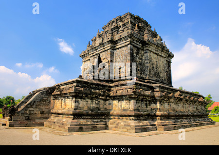 Candi, Mahayana Buddhist temple (8th century), Mendut, near Magelang, Central Java, Indonesia Stock Photo