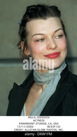 Nov. 13, 2000 - PARAMOUNT STUDIOS, LA, USA - MILLA JOVOVICH.ACTRESS.PARAMOUNT STUDIOS, LA, USA.13/11/2000.BC95F13C.CREDIT:(Credit Image: © Globe Photos/ZUMAPRESS.com) Stock Photo