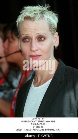 Lori Petty - Independent Spirit Awards on the Santa Monica Beach In Los
