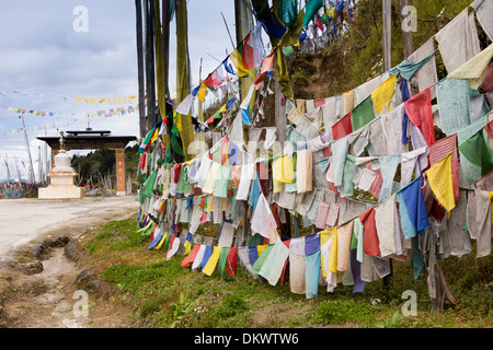 Bhutan, Yotang La pass, Trashigang to Semtokha, highway between Trongsa and Bumthang Stock Photo