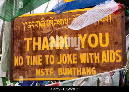 Bhutan, Yotang La pass, no time to joke with Aids Awareness sign Stock Photo