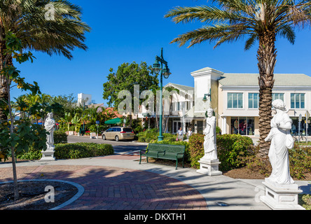 St Armand's Circle, St Armand's Key, Sarasota, Gulf Coast, Florida, USA Stock Photo