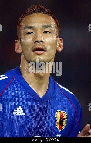 Apr. 19, 1942 - JAPAN V RUSSIA - HIDETOSHI NAKATA.JAPAN & PARMA.INTERNATIONAL STADIUM YOKOHAMA.JAPAN V RUSSIA.09/06/2002.DIB4818.K47873.WORLD CUP PREVIEW 2006.(Credit Image: © Globe Photos/ZUMAPRESS.com) Stock Photo