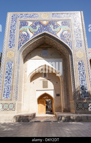 Nadir Divan Begi Madrasah, also known as Nadir Divan Beghi Madrasah, Bukhara, Uzbekistan Stock Photo