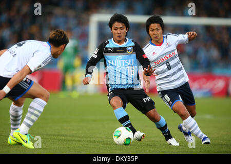 Kawasaki Todoroki Stadium, Kanagawa, Japan. 7th Dec, 2013. Ryota Oshima (Frontale), DECEMBER 7, 2013 - Football / Soccer : 2013 J.LEAGUE Division 1 between Kawasaki Frontale 1-0 Yokohama F.Marinos at Kawasaki Todoroki Stadium, Kanagawa, Japan. © Kenzaburo Matsuoka/AFLO/Alamy Live News Stock Photo