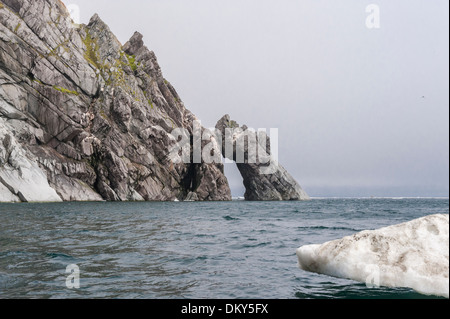 Cliffs at Herald Island, Chuckchi Sea, Russian Far East, Unesco World ...