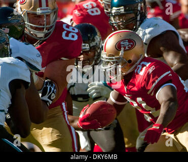 San Francisco, California, USA. 4th Oct, 2009. San Francisco 49ers center  Eric Heitmann #66 on Sunday, October 4, 2009 at Candlestick Park, San  Francisco, California. The 49ers defeated the Rams 35-0. Credit: