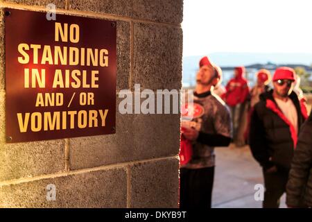 San Francisco, California, USA. 8th Dec, 2013. A sign warns fans against loitering in passageways at Sunday's NFL game at Candlestick Park in San Francisco, California. The San Francisco Police Department was on hand with additional officers for the San Francisco 49er's vs Seattle Seahawks football game in response to concerns about increasing fan violence. Credit:  Peter Thoshinsky/ZUMA Wire/ZUMAPRESS.com/Alamy Live News Stock Photo