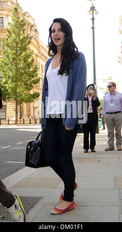 Lana Del Rey Leaving Her Hotel Wearing A Cropped Shirt On Her Way To 