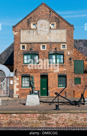 An old warehouse on the Purfleet Quay, King's Lynn, now the offices of Norfolk & Suffolk Probation Trust. Stock Photo