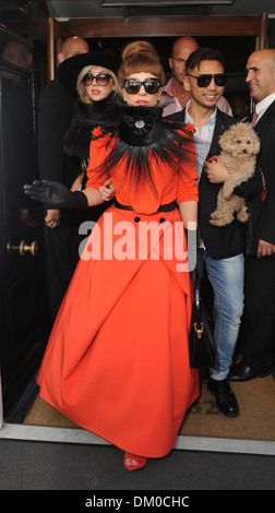Lady Gaga out and about in London Featuring: Lady Gaga Where: London,  United Kingdom When: 26 Sep 2018 Credit: WENN.com Stock Photo - Alamy