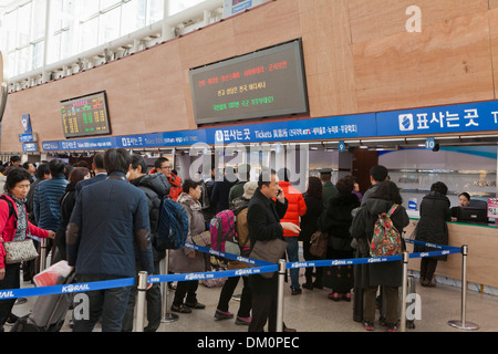 Korail train ticket window - Seoul Station, South Korea Stock Photo - Alamy