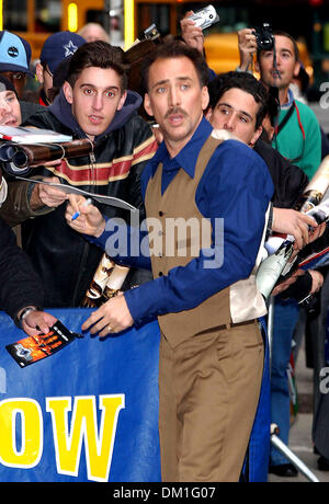 Mar. 16, 2002 - New York, NEW YORK - NICHOLAS CAGE  ARRIVES FOR HIS APPEARANCE ON LETTERMAN  IN   NEW YORK New York.  OCTOBER 24  2005  NEW YORK , NY    ANDREA RENAULT,    K45639AR(Credit Image: © Globe Photos/ZUMAPRESS.com) Stock Photo