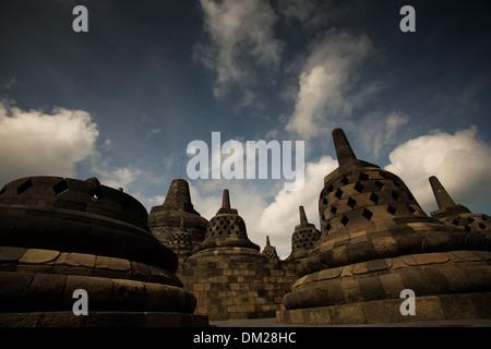 BOROBUDOR IN YOGYAKARTA INDONESIA IS THE BIGGEST BUDHA TEMPLE IN THE WORLD. A WORLD HERITAGE LIST NUMBER 592. Stock Photo