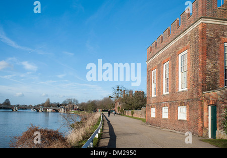 Hampton Court Palace, England, on the River Thames Stock Photo