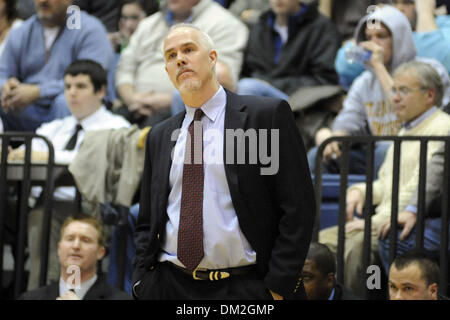 St. Bonaventure coach Mark Schmidt gestures to players during the ...