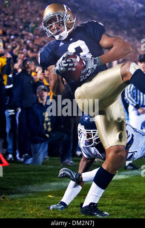 University of Connecticut at University of Notre Dame; Notre Dame wide receiver Michael Floyd catches a touchdown pass thrown by Jimmy Clausen in the back of the endzone in the first overtime period. Connecticut beat Notre Dame 33-30 in double overtime;   Notre Dame Stadium; South Bend, IN (Credit Image: © John Korduner/Southcreek Global/ZUMApress.com) Stock Photo