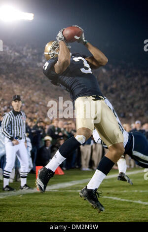 University of Connecticut at University of Notre Dame. Michael Floyd catches a touchdown pass in the back of the endzone from Jimmy ClausenUniversity to tie the score in overtime.   Notre Dame Stadium; South Bend, IN (Credit Image: © John Korduner/Southcreek Global/ZUMApress.com) Stock Photo