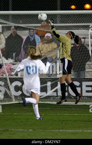 Notre Dame Goalkeeper Nikki Weiss (1) guides this ball over the crossbar in the first half of play. The North Carolina Tar Heels defeat the Fighting Irish of Notre Dame 1 - 0 in the semi finals game held at Aggie Soccer Stadium in College Station, Texas. (Credit Image: © Luis Leyva/Southcreek Global/ZUMApress.com) Stock Photo