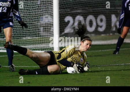 Notre Dame Goalkeeper Nikki Weiss (1) makes a save..North Carolina Tar Heels defeated the Fighting Irish of Notre Dame 1 - 0 in the semi finals of the College Cup held at Aggie Soccer Stadium in College Station, Texas. (Credit Image: © Luis Leyva/Southcreek Global/ZUMApress.com) Stock Photo