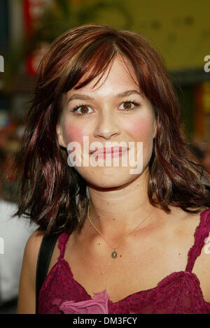 June 6, 2002 - Los Angeles, CALIFORNIA - THE BOURNE IDENTITY WORLD PREMIERE.AT LOEWS CINEPLEX UNIVERSAL Los Angeles WALK.LOS ANGELES, CA.FRANKA POTENTE. FITZROY BARRETT /    6-6-2002        K25209FB         (D)(Credit Image: © Globe Photos/ZUMAPRESS.com) Stock Photo