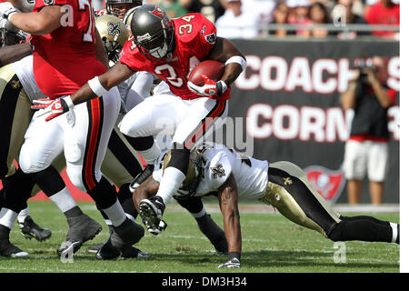 Tampa Bay Buccaneers' running back Earnest Graham (34) heads for