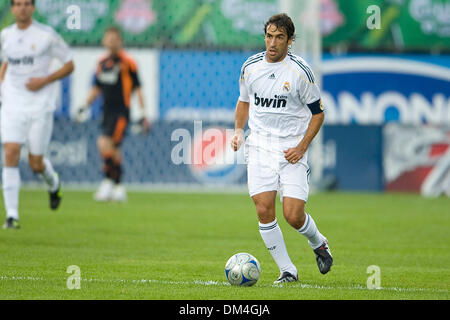 Real Madrid forward Raul Gonzalez Blanco #7 in action during a FIFA international friendly soccer match between Real Madrid and Toronto FC at BMO Field in Toronto..Real Madrid won 5-1. (Credit Image: © Nick Turchiaro/Southcreek Global/ZUMApress.com) Stock Photo