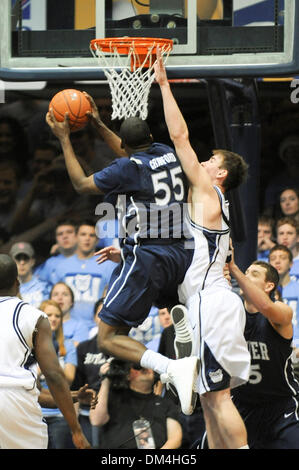 Bulldogs Gordon Hayward scores a last-second shot to win the over the  Musketeers. Butler wins 69-68 over Xavier.(20) Gordon Hayward. (Credit  Image: © Mike Taylor/Southcreek Global/ZUMApress.com Stock Photo - Alamy