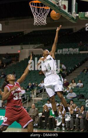 19 December 2009:  Cleveland State Vikings Shawnita Garland (14) drives to the basket during the NCAA college basketball game between the Indiana Hoosiers and the Cleveland State Vikings at the Wolstein Center on the campus of Cleveland State University in Cleveland, Ohio.  Cleveland State defeated Indiana in overtime 77-75. .Mandatory Credit: Frank Jansky / Southcreek Global (Cred Stock Photo