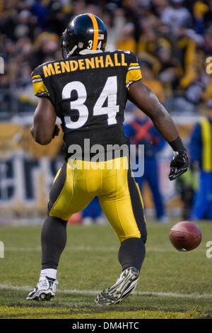 20 December: Pittsburgh Steelers Rashard Mendenhall (34