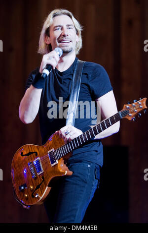 14 August 2009:  Nickelback lead singer and rhythm guitarist Chad Kroeger performs onstage during the Dark Horse Tour at Blossom Music Center in Cuyahoga Falls, Ohio. (Credit Image: © Frank Jansky/Southcreek Global/ZUMApress.com) Stock Photo