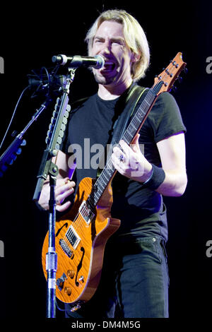 14 August 2009:  Nickelback lead singer and rhythm guitarist Chad Kroeger performs onstage during the Dark Horse Tour at Blossom Music Center in Cuyahoga Falls, Ohio. (Credit Image: © Frank Jansky/Southcreek Global/ZUMApress.com) Stock Photo