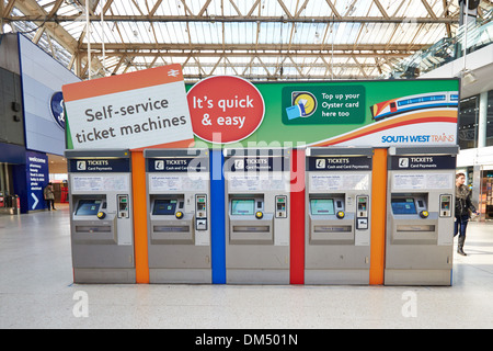 ticket machines service waterloo station self alamy concourse england london