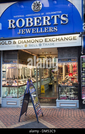 Roberts jewellers outlet