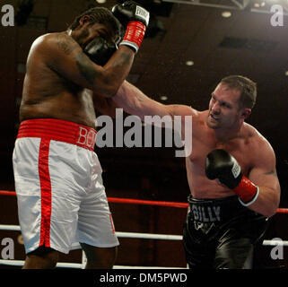 Apr 07, 2005; Temecula, CA, USA; Bozing. Former Two Time Heavyweight World Champion Riddick Bowe after a 10 Round Bout with opponent Billy Zumbrun on the Best Damn Sports Show Period Boxing Card on April 7, 2005 at the Pechanga Resort and Casino in Temecula Ca. Bowe won by a split decision. Mandatory Credit: Photo by JP Yim/ZUMA Press. (©) Copyright 2005 by JP Yim Stock Photo