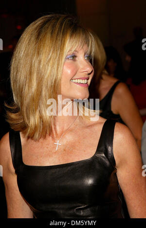 Sept. 24, 2002 - Los Angeles, CALIFORNIA - GREASE, SATURDAY NIGHT FEVER AND.STAYING ALIVE DVD RELEASE PARTY.ON THE PARAMOUNT STUDIOS BACK LOT IN LOS ANGELES, CA.OLIVIA NEWTON-JOHN. FITZROY BARRETT /    9-24-2002              K26327FB         (D)(Credit Image: © Globe Photos/ZUMAPRESS.com) Stock Photo