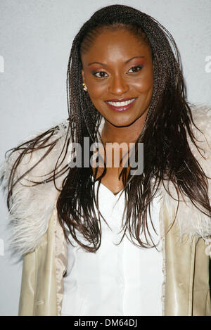 Feb. 22, 2002 - Los Angeles, CALIFORNIA - THE ROSA PARKS STORY PREMIERE.AT THE HARMONY GOLD THEATER LOS ANGELES CA..SHARRI HOWARD. FITZROY BARRETT /    2-22-2002        K24178FB         (D)(Credit Image: © Globe Photos/ZUMAPRESS.com) Stock Photo