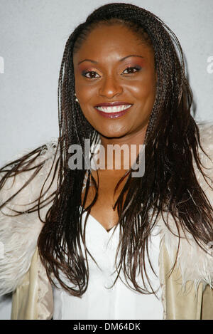 Feb. 22, 2002 - Los Angeles, CALIFORNIA - THE ROSA PARKS STORY PREMIERE.AT THE HARMONY GOLD THEATER LOS ANGELES CA..SHARRI HOWARD. FITZROY BARRETT /    2-22-2002        K24178FB         (D)(Credit Image: © Globe Photos/ZUMAPRESS.com) Stock Photo