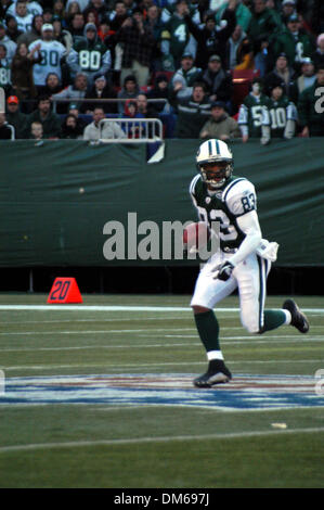 Nov 14, 2004; New York, NY, USA; NFL Football - NY Jets vs Baltimore Ravens  at Giant Stadium in New York City. Ravens won the game 20-17 Stock Photo -  Alamy